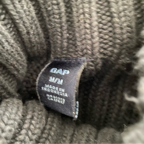 Vintage GAP sweater - Picture 2 of 5